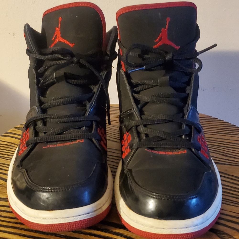 AIR JORDAN 1 FLIGHT SHOES